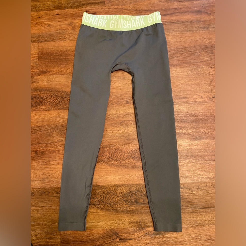 Gym Shark Fit Seamless Leggings Gray/Lime Green Banded Performance